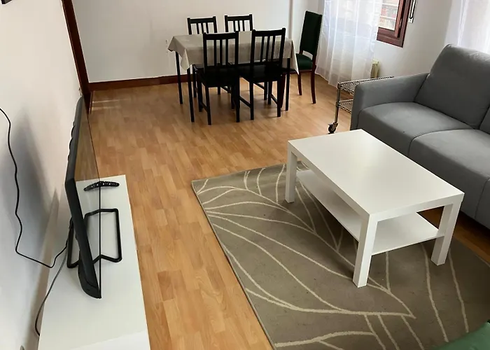 Vt , Acogedora En Barrio Tranquilo Con Garaje *