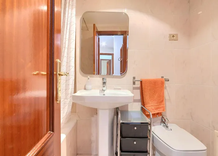 Vt , Acogedora En Barrio Tranquilo Con Garaje Apartamento Bilbau