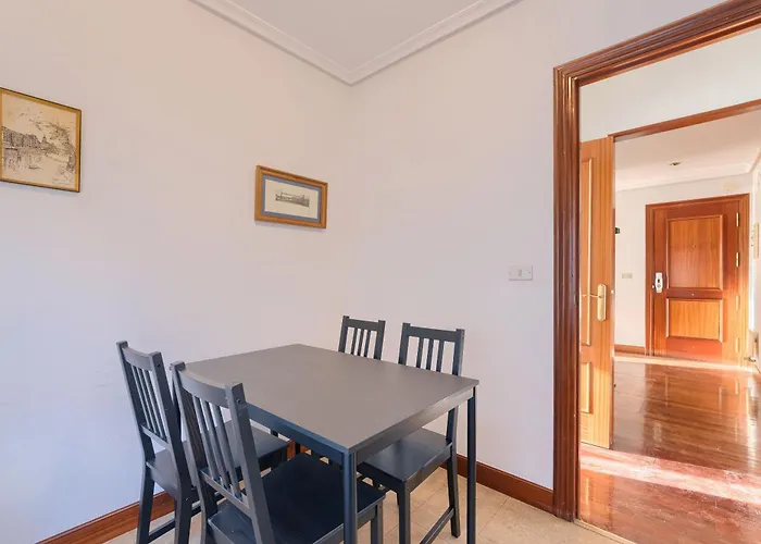 Apartamento Vt , Acogedora En Barrio Tranquilo Con Garaje