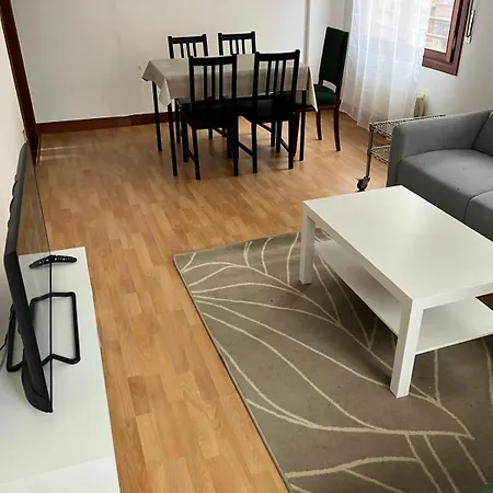 Vt , Acogedora En Barrio Tranquilo Con Garaje *