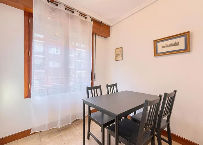 Vt , Acogedora En Barrio Tranquilo Con Garaje * Bilbao