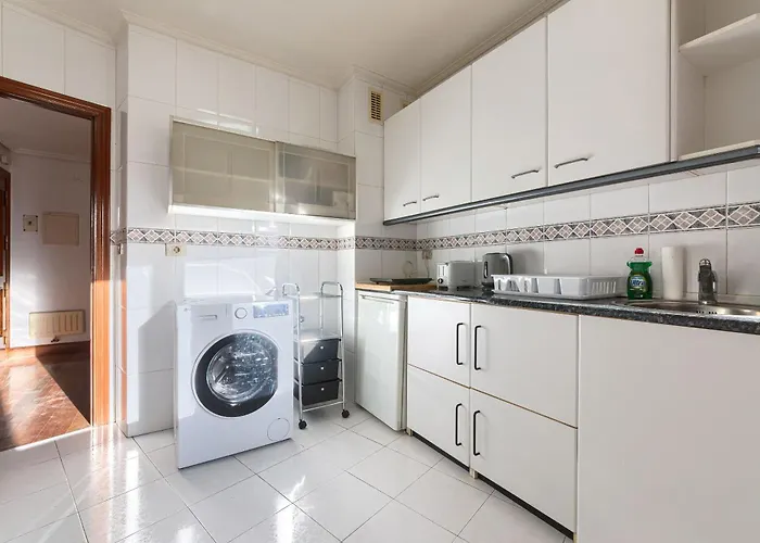 Vt , Acogedora En Barrio Tranquilo Con Garaje Appartement