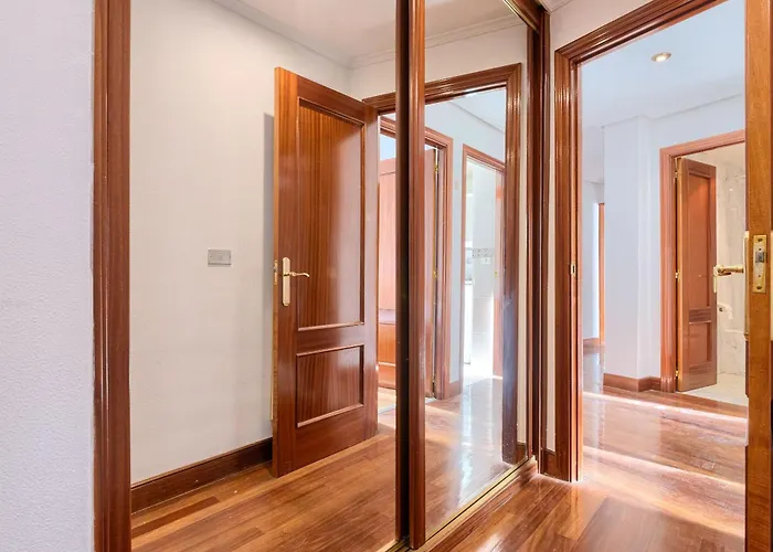 Vt , Acogedora En Barrio Tranquilo Con Garaje Appartement